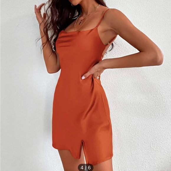 Dress - Picture 1 of 3